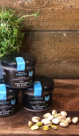 Morčacia terinka s tymiánom a pistáciami 